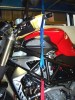 R&G ST0001BL Popruh pro uvázání motocyklu za řidítka